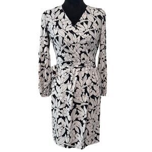 London Times Floral Black and White Wrap Dress, Size 6P